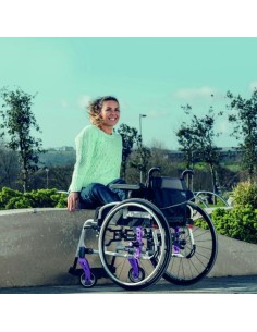 Silla de ruedas plegable autopropulsable Action 5 2