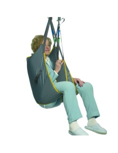 Grúa de elevación y transferencia plegable con arnés estándar y percha incluidos | Birdie Compact | Invacare 2